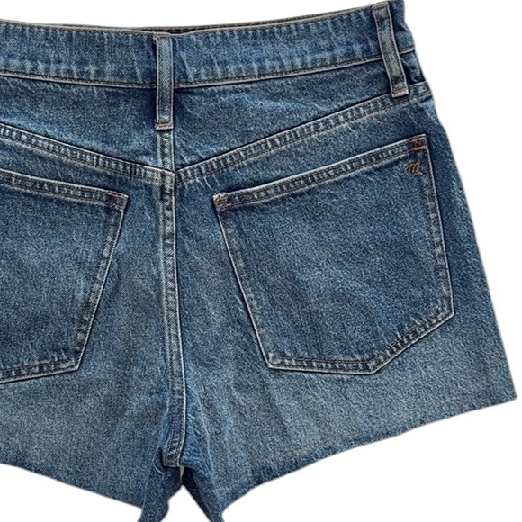 Madewell The Perfect Jean Short - Picture 8 of 16